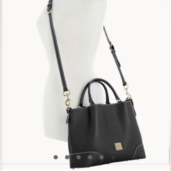 DOONEY & BOURKE SORRENTO BARLOW LEATHER HANDBAG BLACK PLUS DUST BAG NWT - Picture 2 of 12